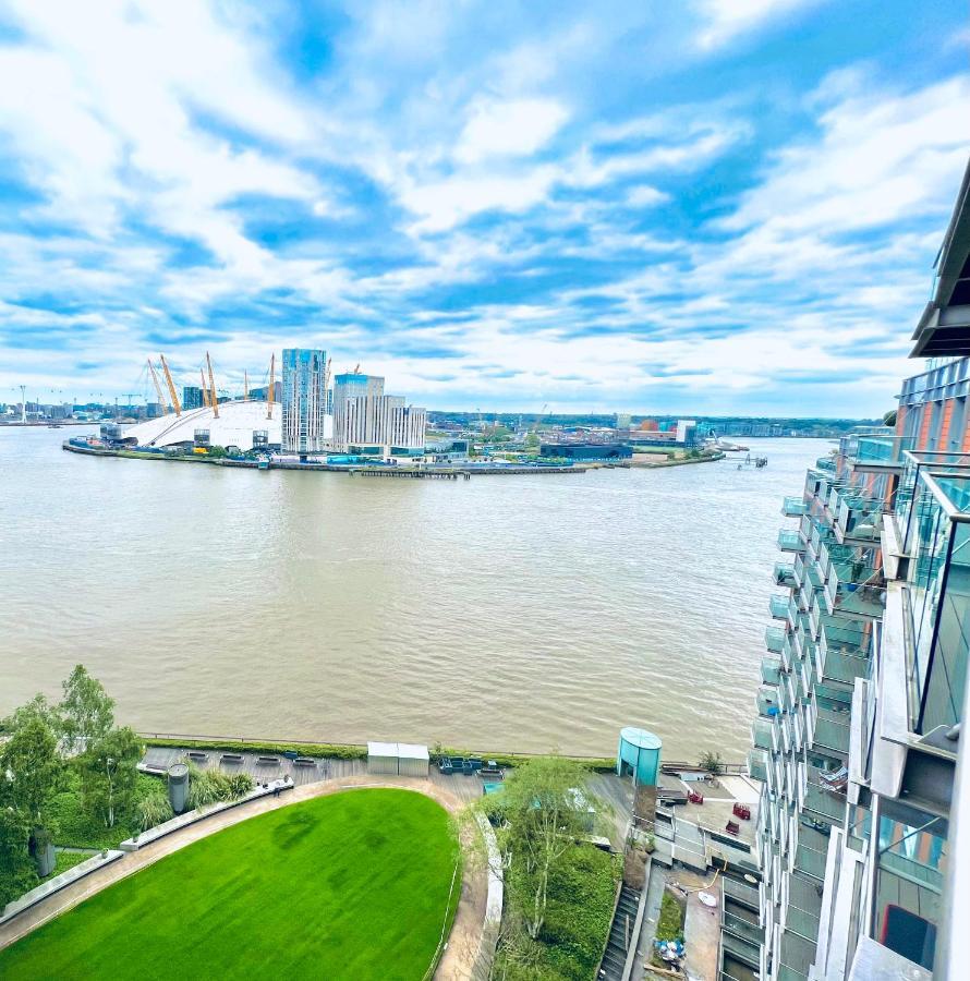 ロンドンFairmont Avenue E14 9Pqアパートメント エクステリア 写真