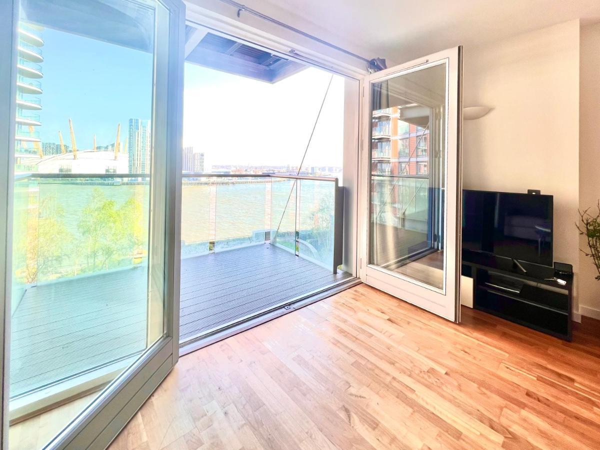ロンドンFairmont Avenue E14 9Pqアパートメント エクステリア 写真